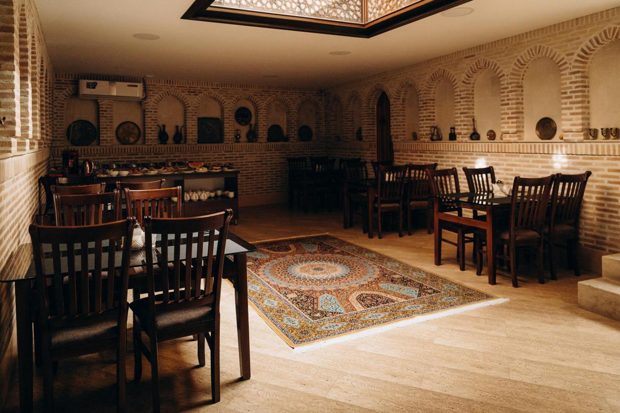 Hotel Shohrud Bukhara Bagian luar foto